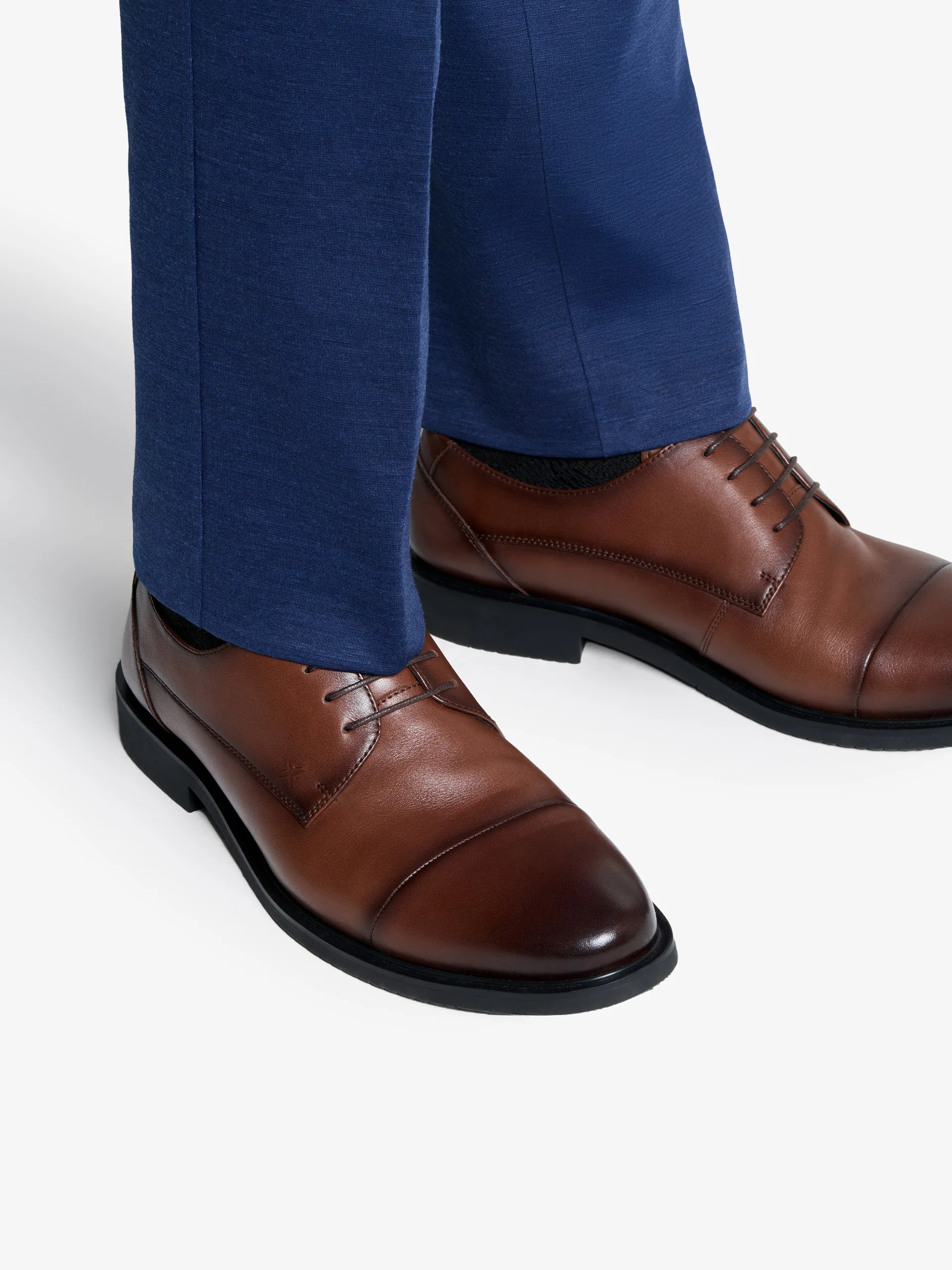 xShoe Oxford - Brown - Image 8