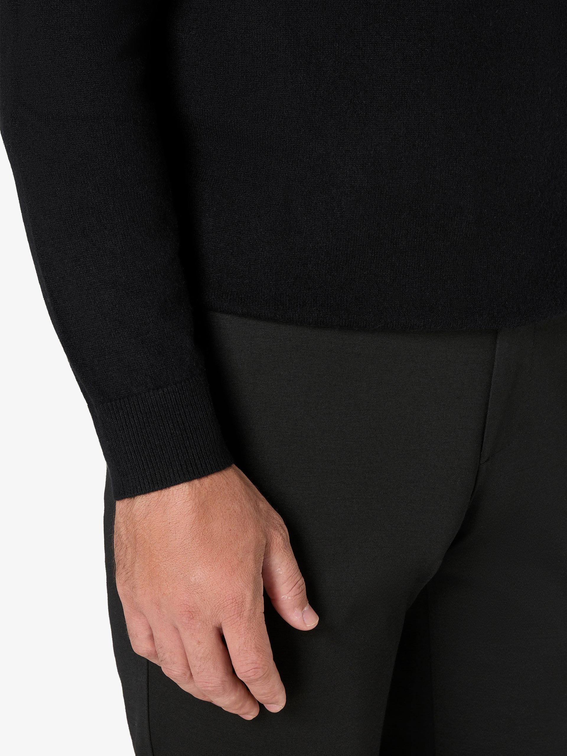 xSweater Cashmere Crewneck - Black - Image 3