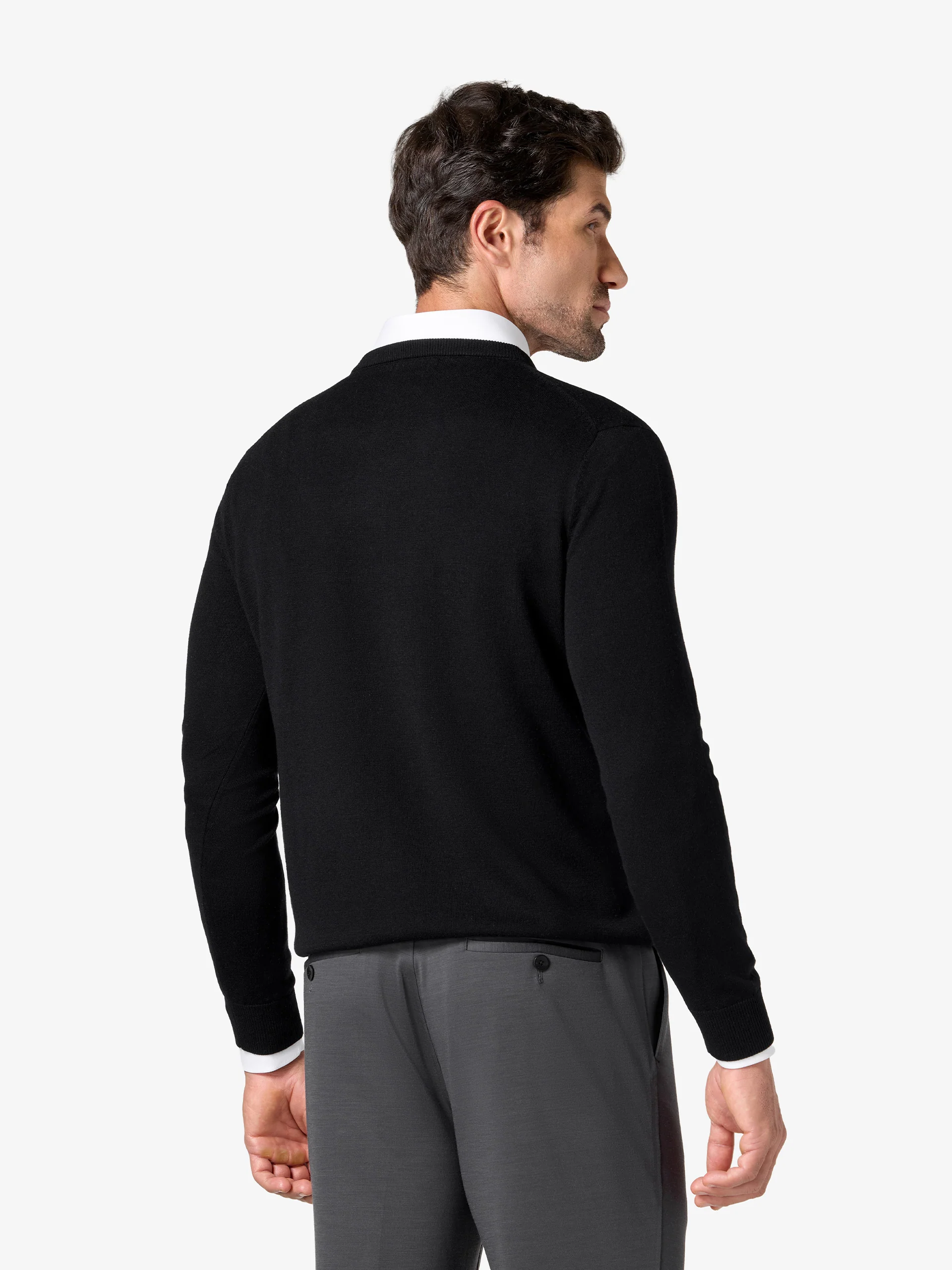 xSweater Merino V-Neck Midweight - Black - Image 5