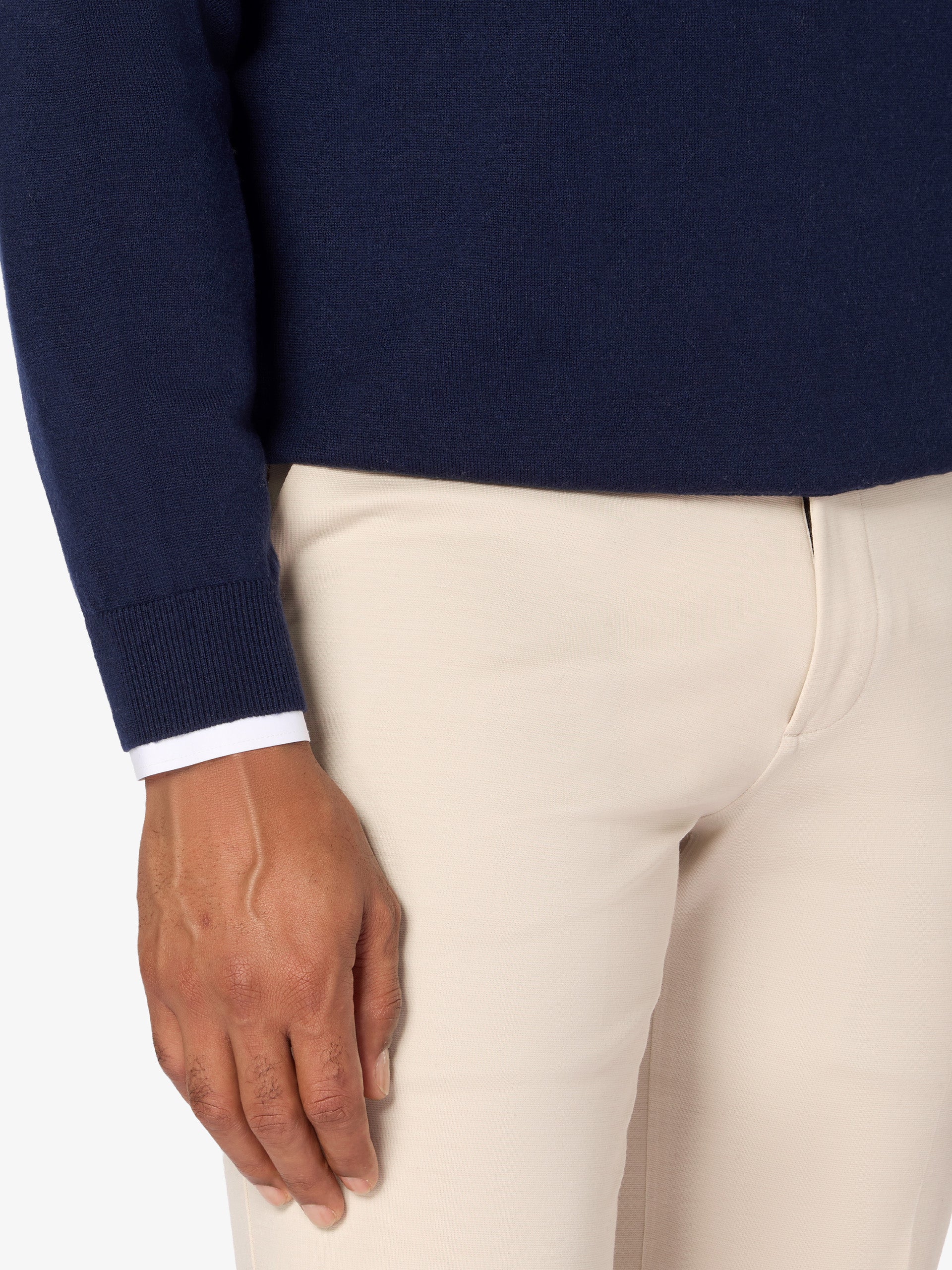 xSweater Merino V-Neck Midweight - Navy - Image 4